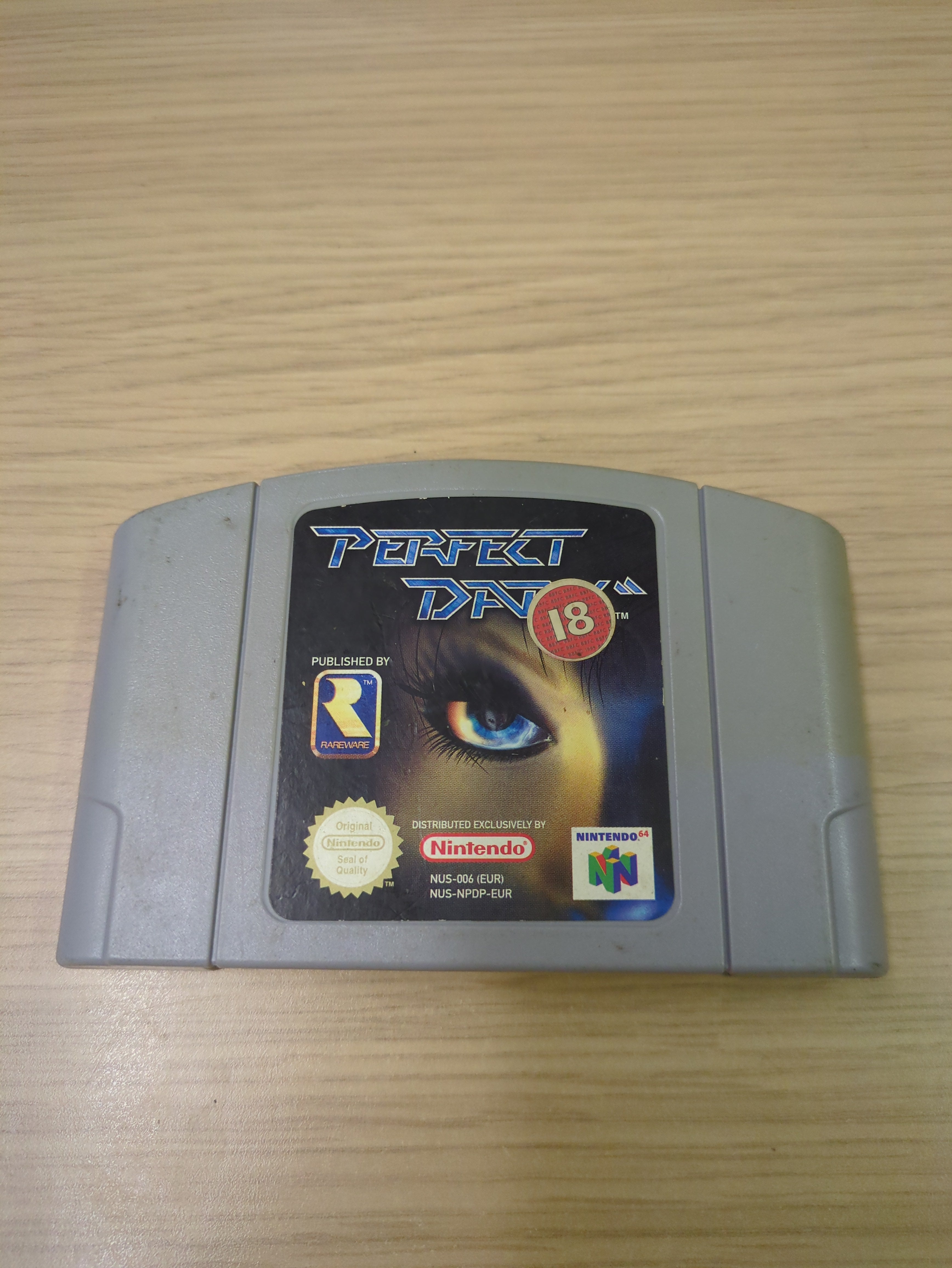 Perfect Dark Nintendo N64 game Cart Only Perfect Dark Nintendo N64 game Cart Only